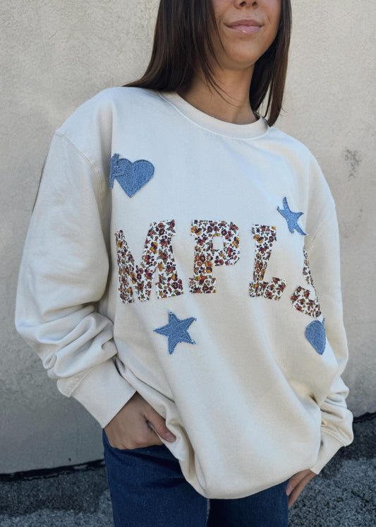 QO Cream & Floral Crewneck