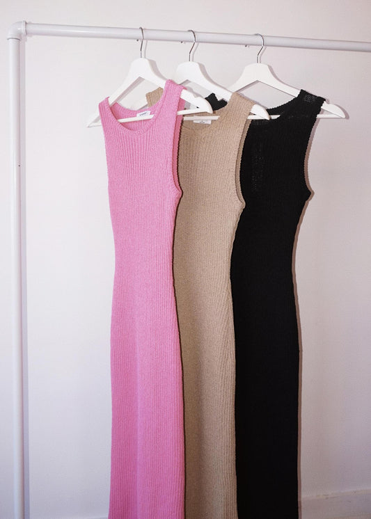 Textured Ribbed Fitted Maxi Dress